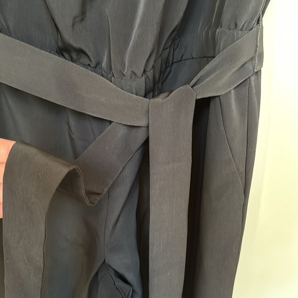 Black strapless jumpsuit with belt from LOFT size M - Picture 5 of 9